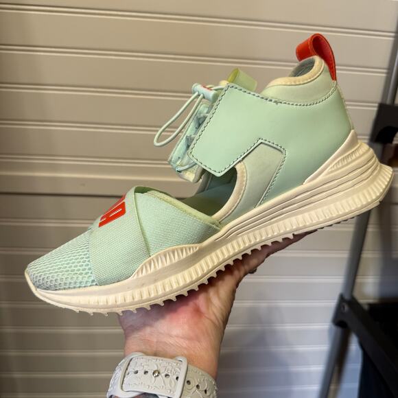 Puma X Fenty Rihanna Avid Cut Out Sneakers Size 39/8.5 - Picture 7 of 9